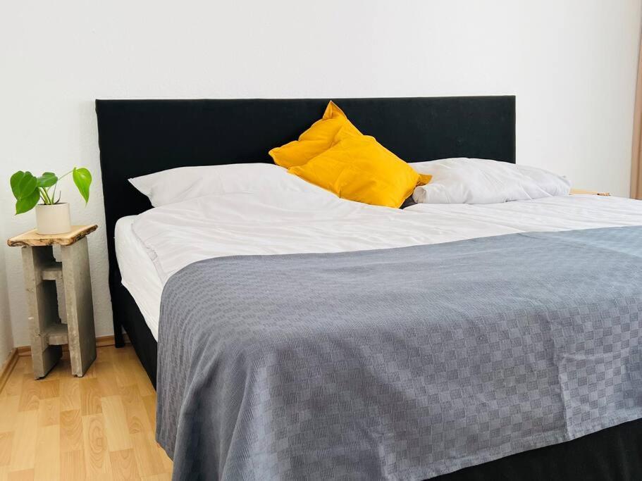 Zentrales Grosszuegiges Apartment Mit Dachterrasse! Bochum Zewnętrze zdjęcie